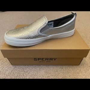 Sperry Crest Twin Gore Woven Emboss Sneaker